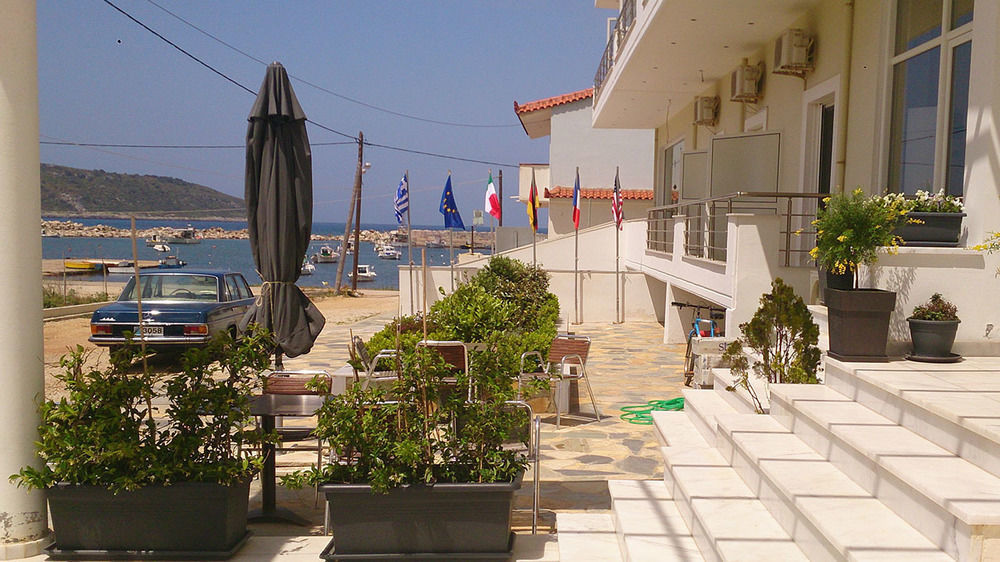 Porto Marathos Hotel Marathopoli Bagian luar foto