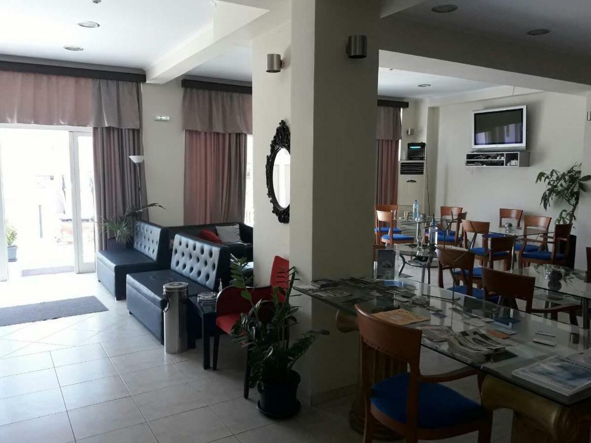 Porto Marathos Hotel Marathopoli Bagian luar foto