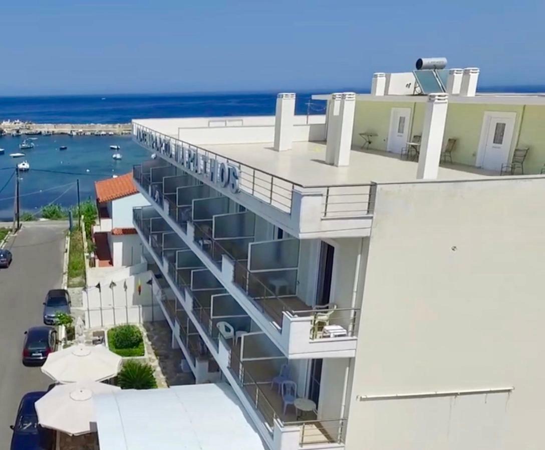 Porto Marathos Hotel Marathopoli Bagian luar foto